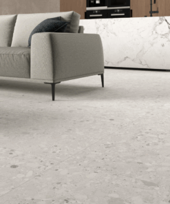 Alternative view of Clemon White (60x120)